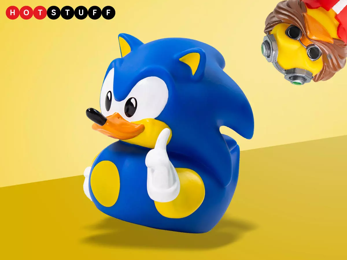 Резиновая уточка в виде Sonic The Hedgehog.